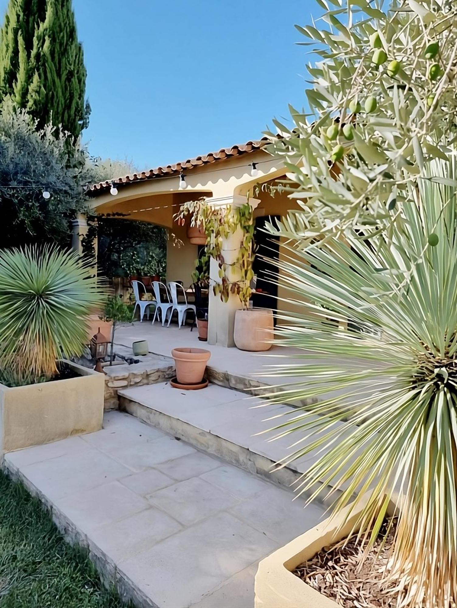 Villa Oasis En Provence Luberon Pierrevert Eksteriør billede