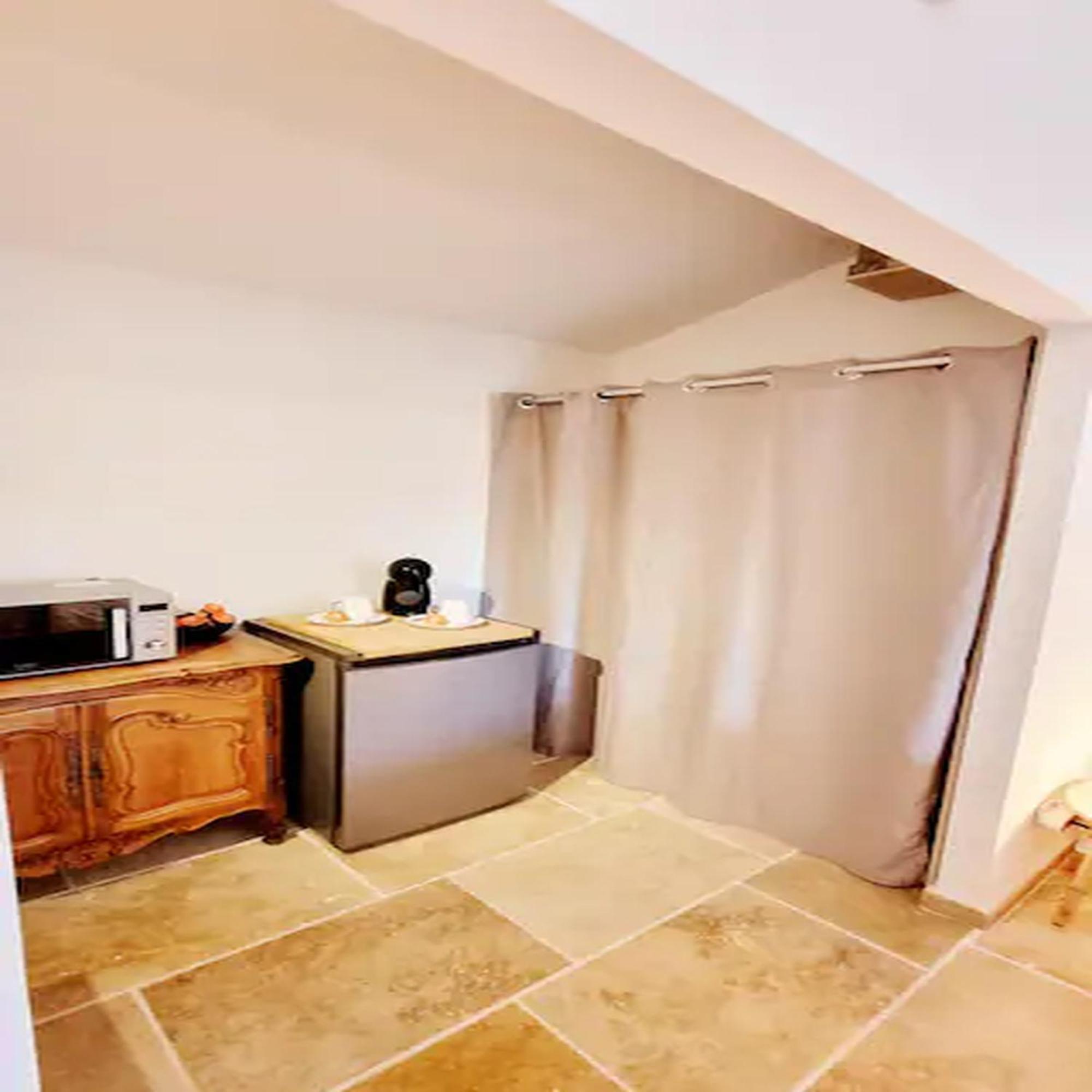 Villa Oasis En Provence Luberon Pierrevert Eksteriør billede