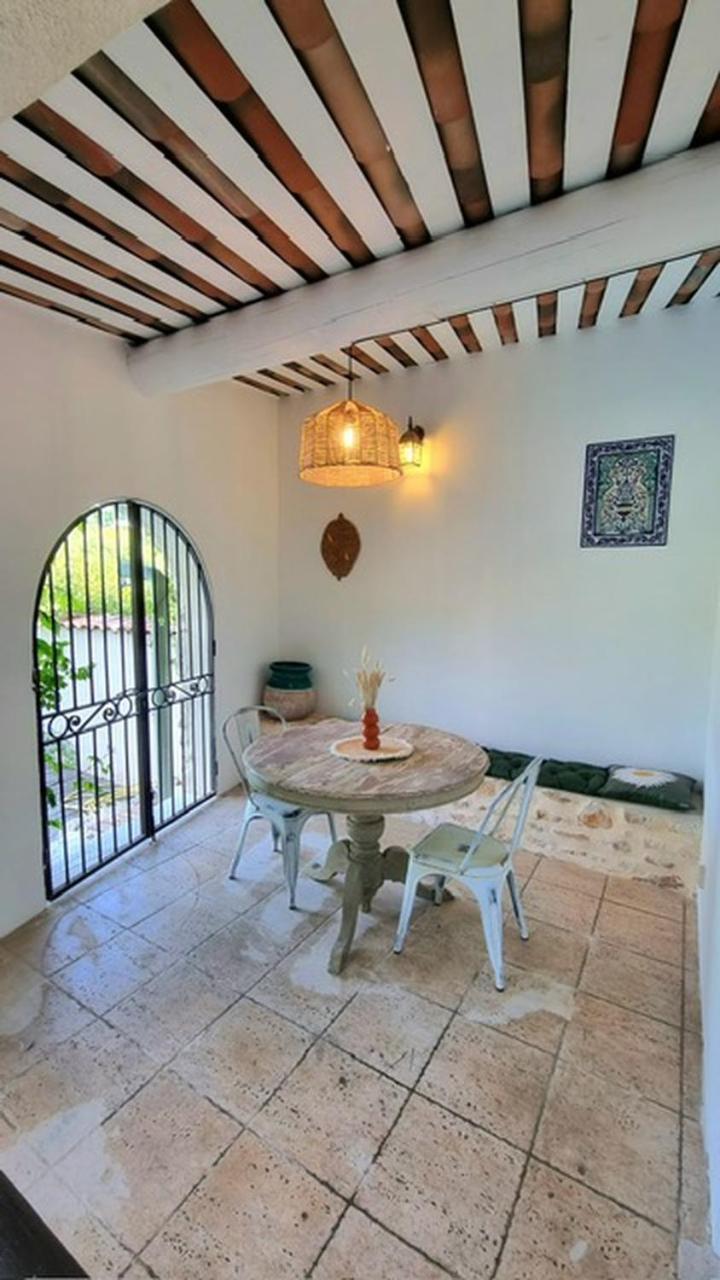 Villa Oasis En Provence Luberon Pierrevert Eksteriør billede